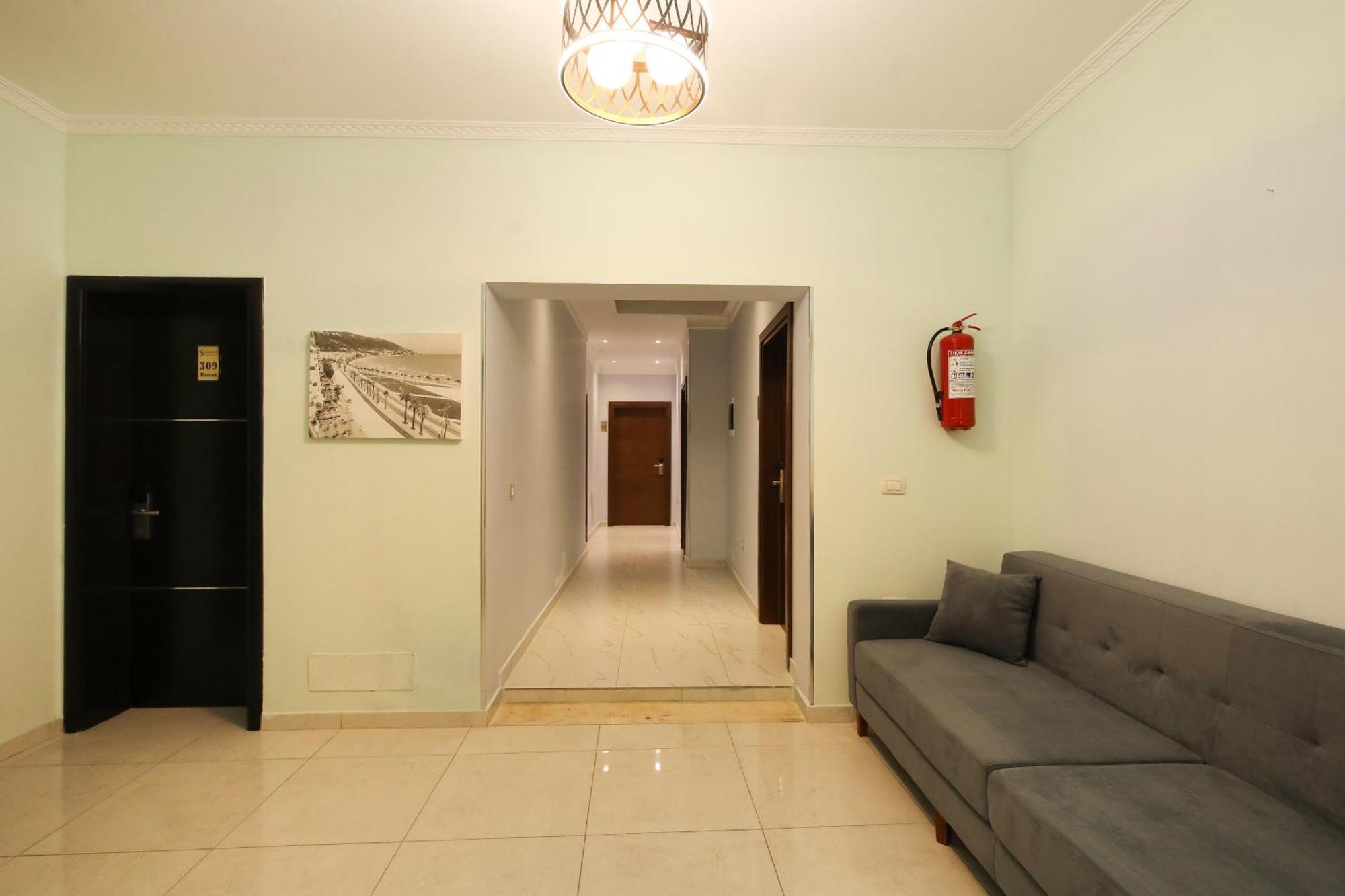 Hotel Salvadore Vlorë Buitenkant foto